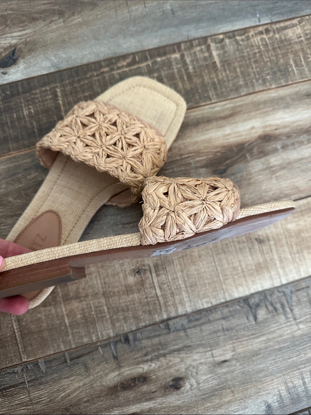 SCHUTZ Raffia Sandals Excellent Condition - Picture 3 of 4